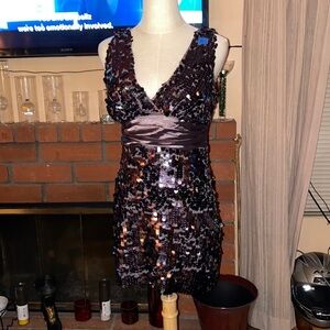 BX43 Forever 21 short sexi dress with sequins